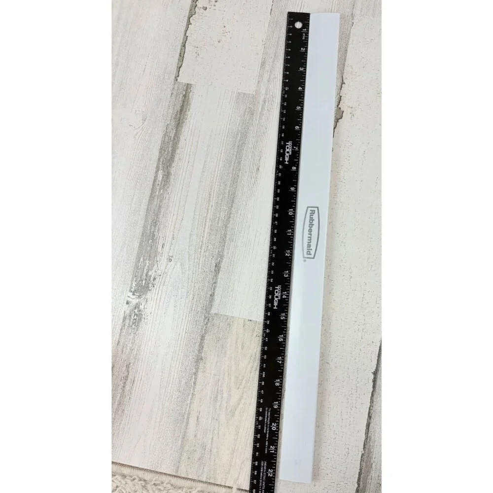 Rubbermaid Homefree Series Shelf 22 In Rail Cover 3J57